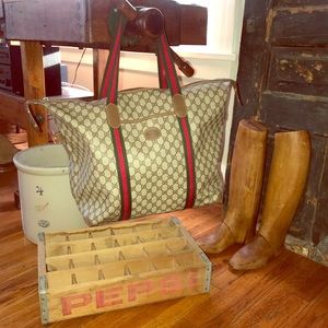 Authentic Vintage Gucci Travel Bag 🧳